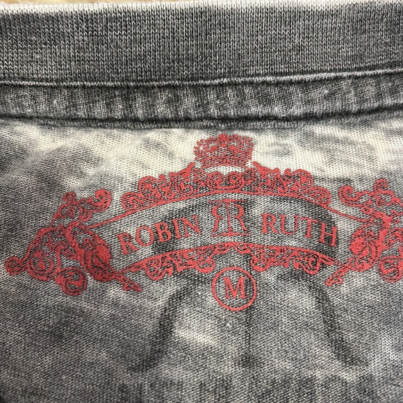 Robin Ruth tshirt - Picture 3 of 7